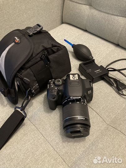 Зеркальный фотоаппарат canon 700d DS126341