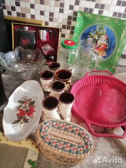 Посуда:Салатник, бокалы, стопки и т. д