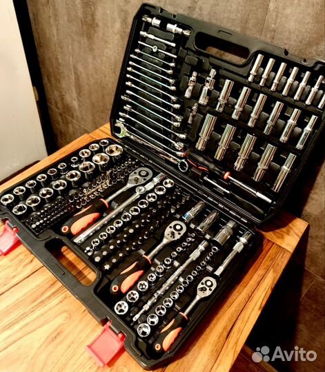 Самый большой набор инструментов