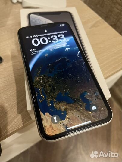 Телефон iPhone XR 128gb