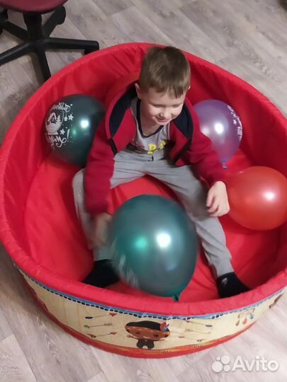 Сухой бассейн с шариками большой