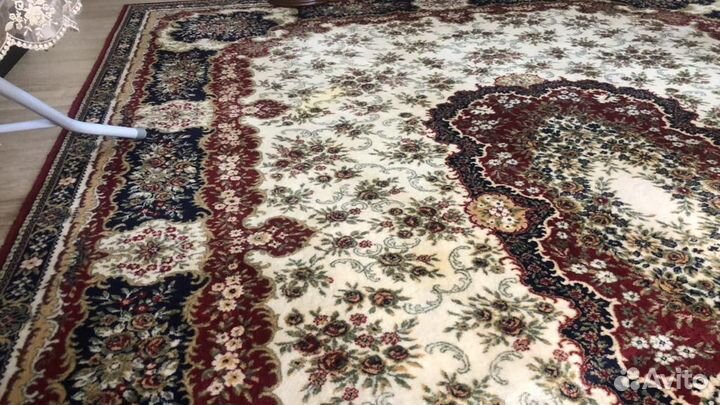 Ковер шерстяной