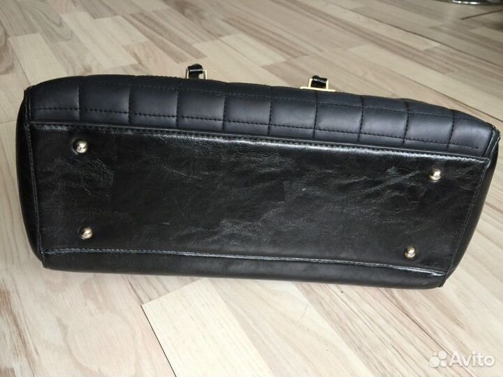 Сумка женакая в хорошем состоянии