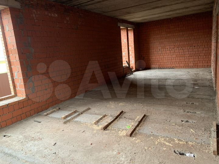 Коттедж 290 м² на участке 5,5 сот.