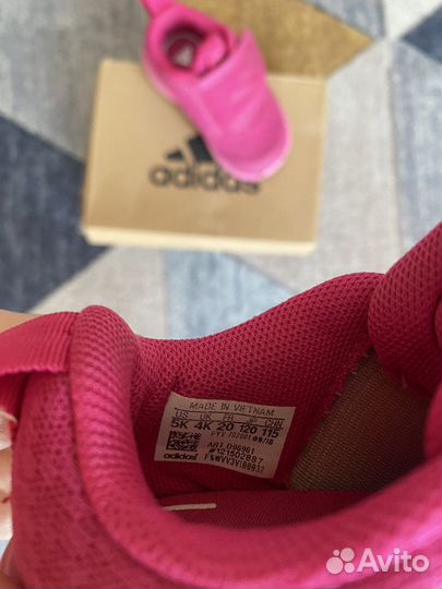 Кроссовки детские adidas 20 размер