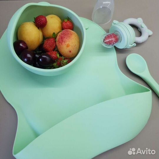 Набор посуды из силикона