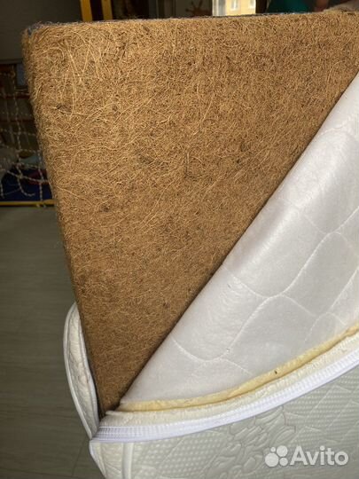 Детская кроватка с продольным маятником Лель