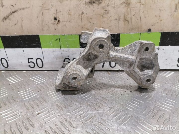 Кронштейн генератора Renault Megane 2009 2016