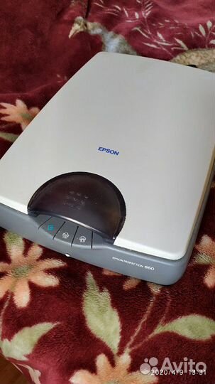 Продам Сканер epson660