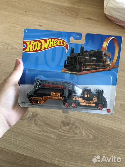 Hot wheels машина с прицепом