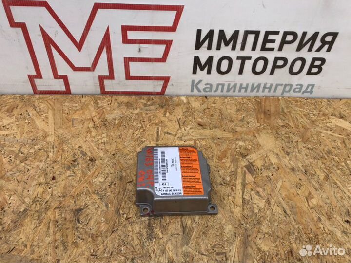 Блок управления аирбаг Mercedes M-Class W163 2.7