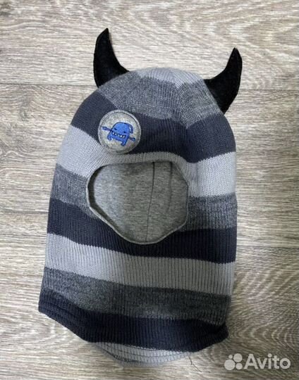 Шапка шлем для мальчика
