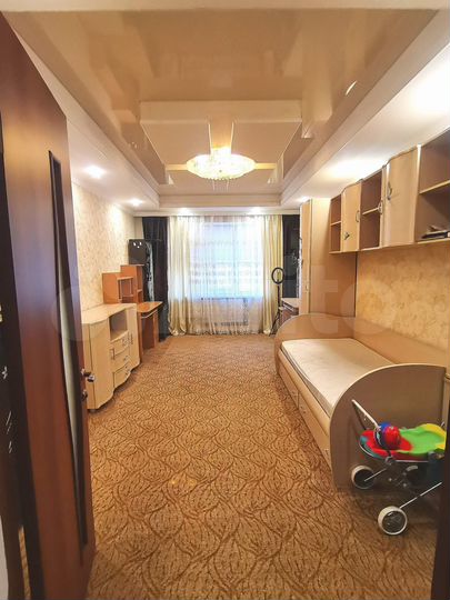 2-к. квартира, 62 м², 8/16 эт.