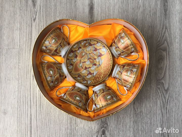 Чайный сервиз осень”