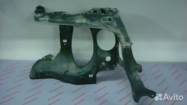 BMW 51717022968 Кронштейн фары правой