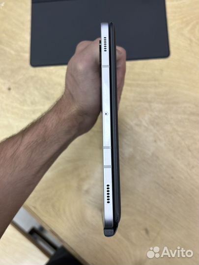 Samsung galaxy tab S8 5g - 128gb б/у