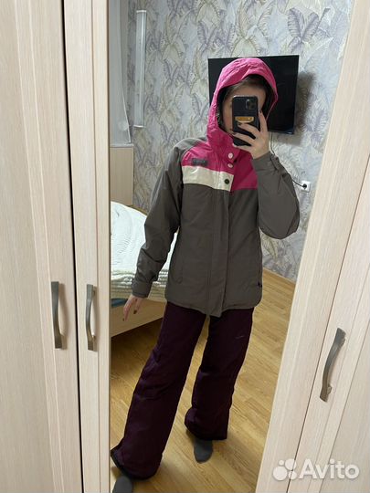 Костюм женский сноубордический