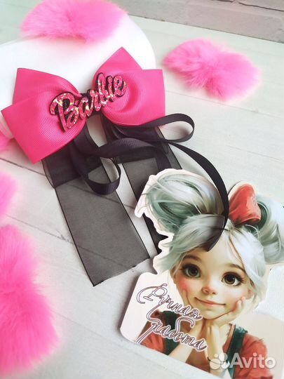 Бант на заколке Барби