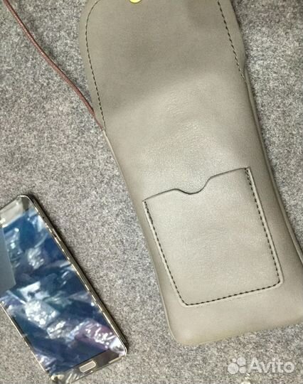 Сумочка-чехол для смартфона