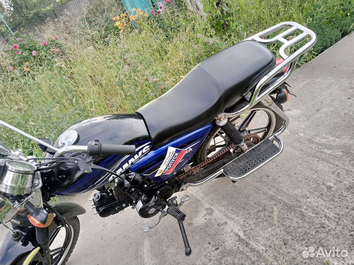 Продам мопед Alpha Omaks