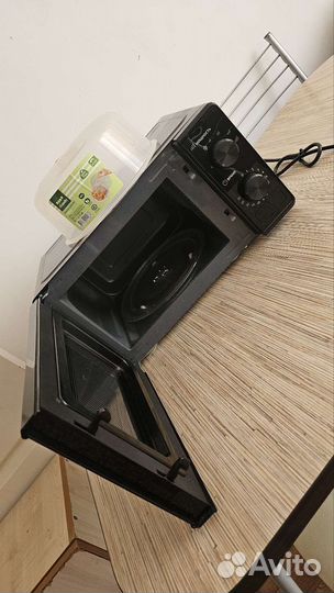 Микроволновая печь