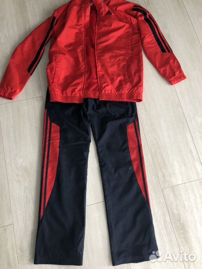 Спортивный костюм