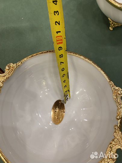 Салатник фарфор на ножках