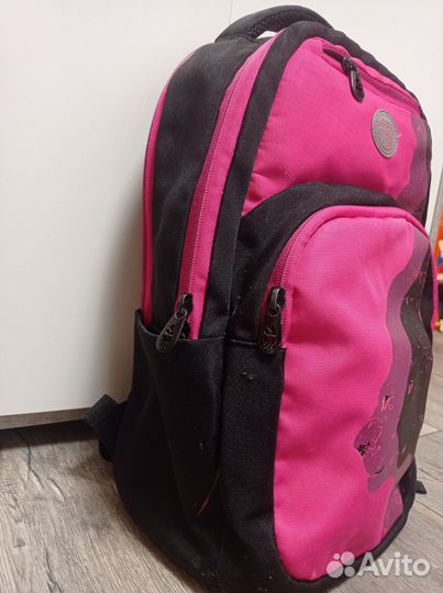 Школьный рюкзак