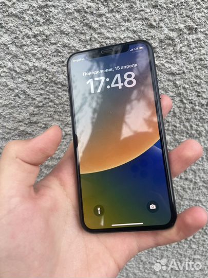 iPhone X, 64 ГБ