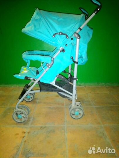 Прогулочная коляска трость