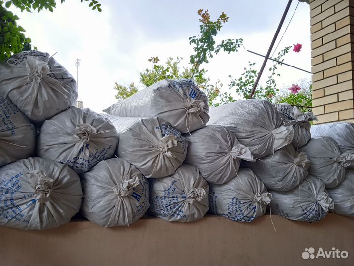 Навоз конский в мешках