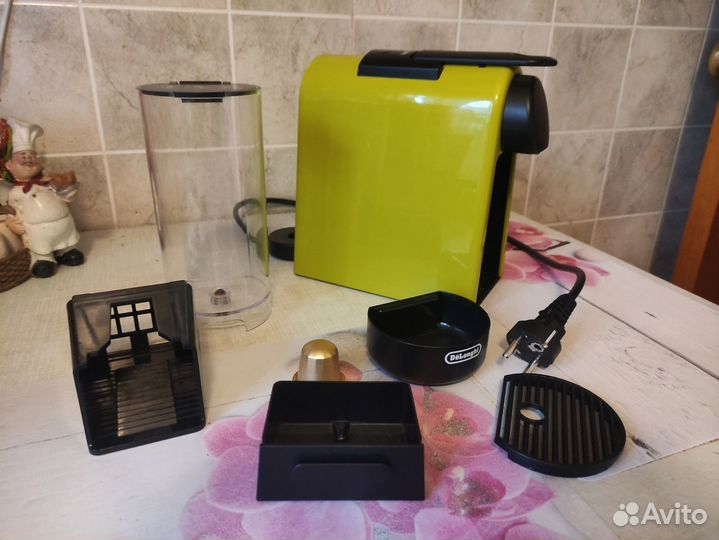 Кофеварка капсульная nespresso DeLonghi