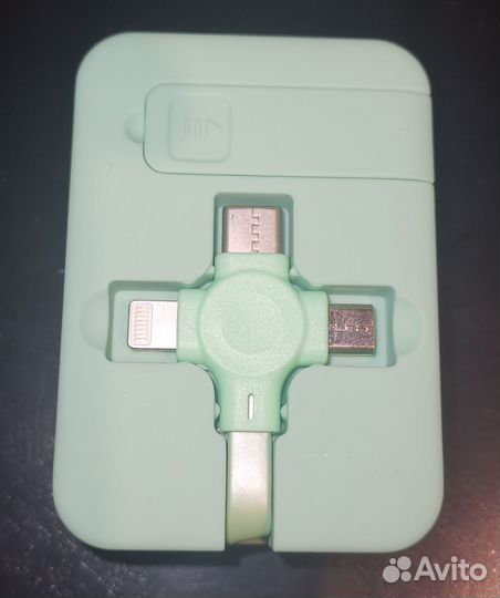 Кабели зарядки и синхронизации, возможна доставка