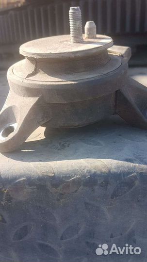 Подушка двигателя subaru tribeca