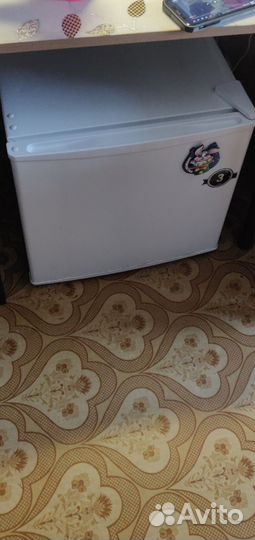 Холодильник бу маленький