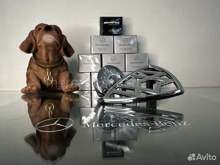 Эмблема Maybach Mercedes Benz, прицел