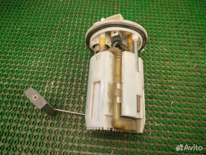 Насос топливный Лада Приора 2006