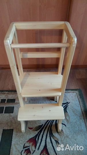 Башня помощника Монтессори