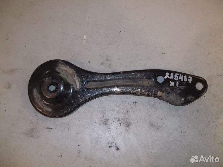 Тяга реактивная правая (BMW 1, BMW 3, BMW X1)