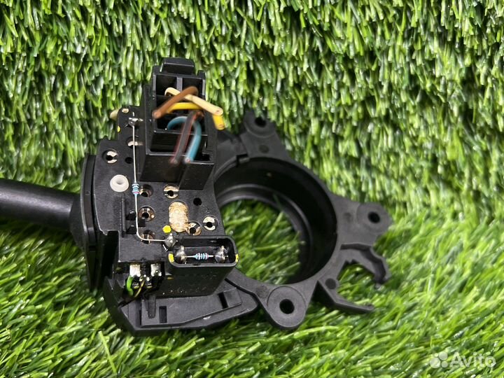 Подрулевой переключатель на Mersedes A6395450124