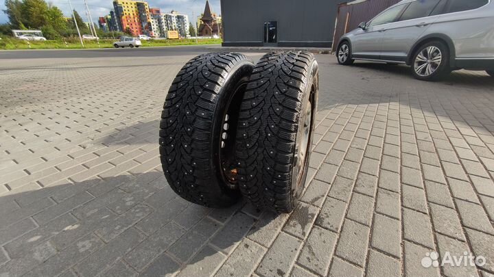 Колёса зимние Pirelli на дисках