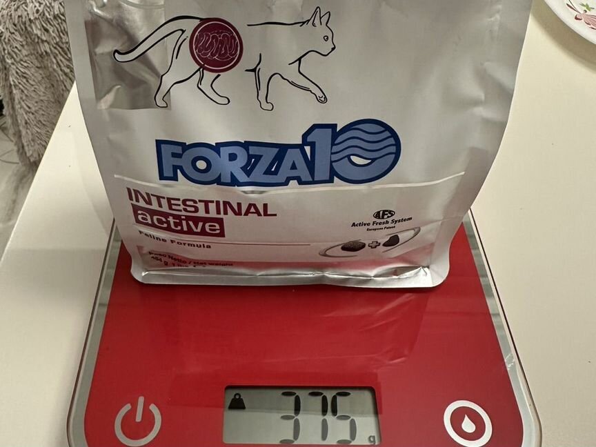 Корм для кошек royal canin hypo и forza 10 gastro