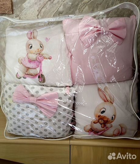 Бортики в кроватку для девочки