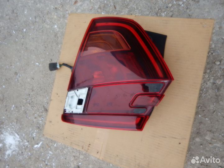 Фонарь внешний правый Hyundai Creta 2 SU2