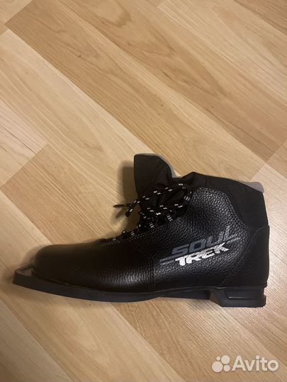 Лыжные ботинки trek