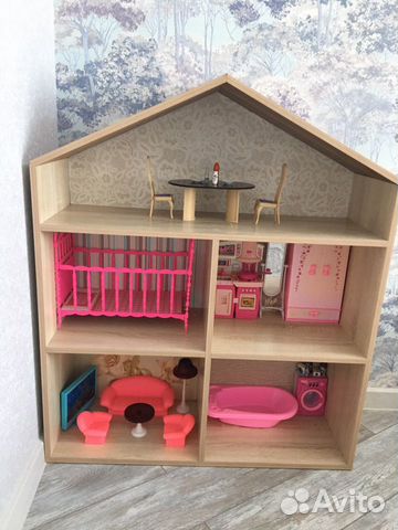Домик кукольный и мебель детская