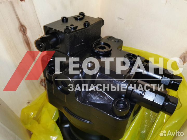 Мотор поворота платформы New Holland E215B
