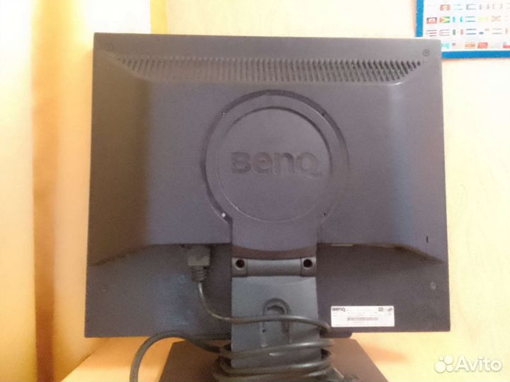 Монитор Benq Q7T4
