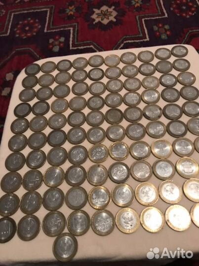 10 манеты разных. Горадов продаю за500000