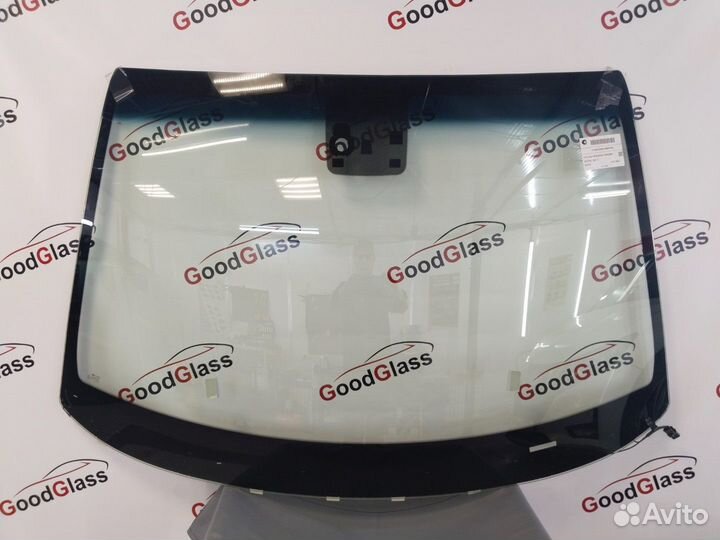 Лобовое стекло hyundai
